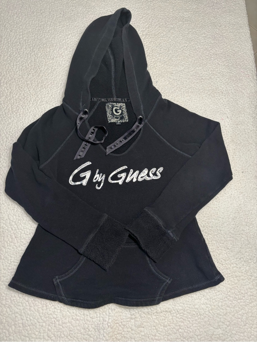G by Guess Y2K Black Pullover Graphic Hoodie Sweatshirt Size M Y2K